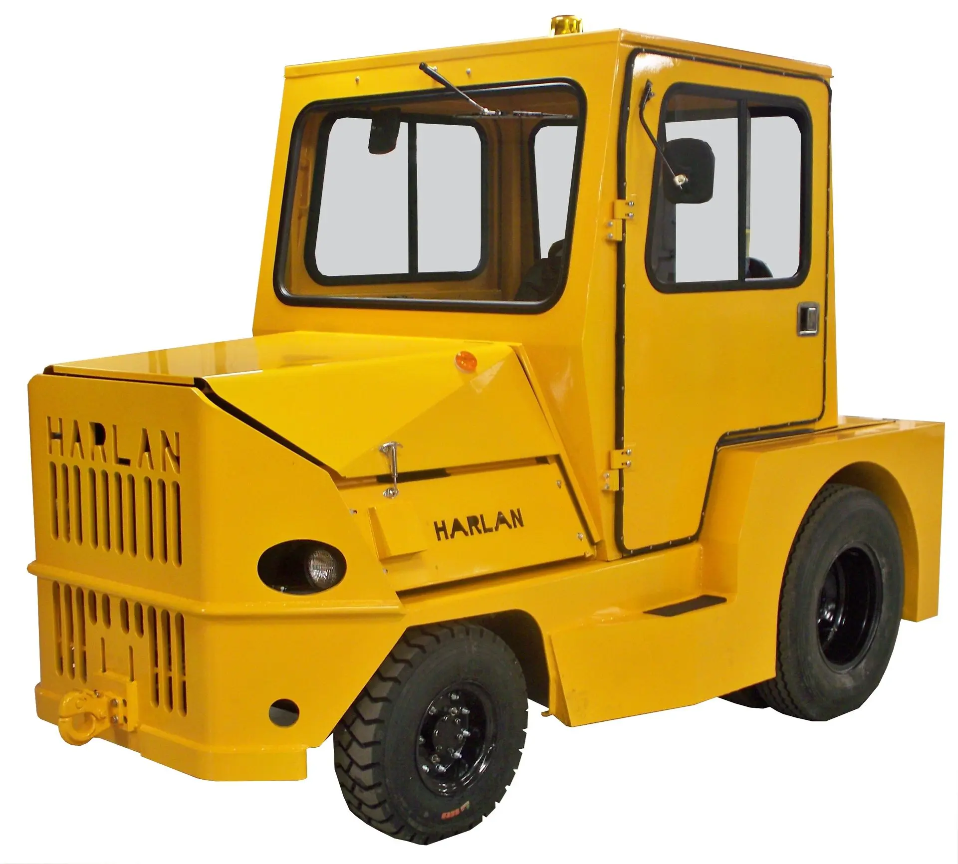 Cargo Master: versatile, high-capacity tractor for heavy cargo handling and towing.