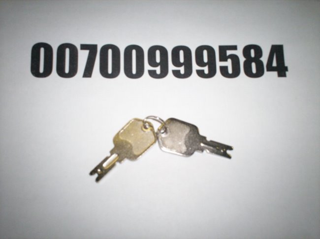 00700999584