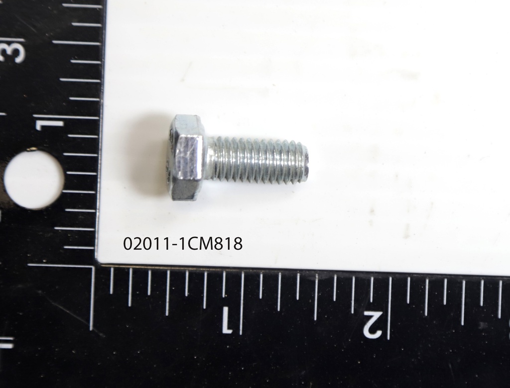 02011-1CM818