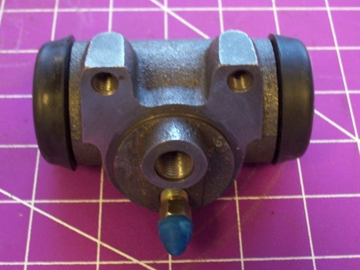 [Cylinder, Wheel  (bore 1 3/8 ")] 00700124214
