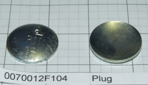0070012F104